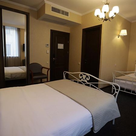 Redline Hotel Tiflis Exterior foto