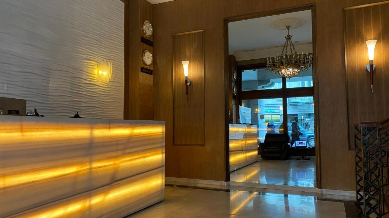 Redline Hotel Tiflis Exterior foto