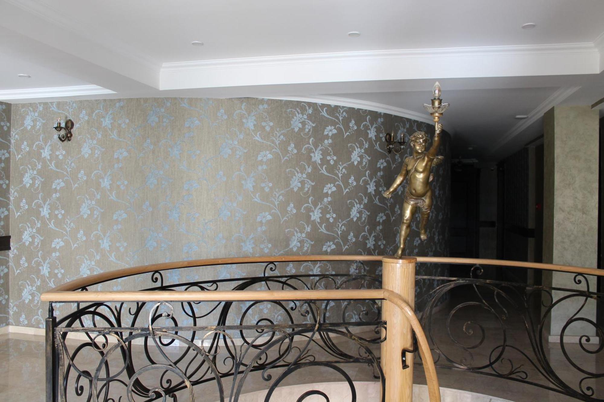 Redline Hotel Tiflis Exterior foto